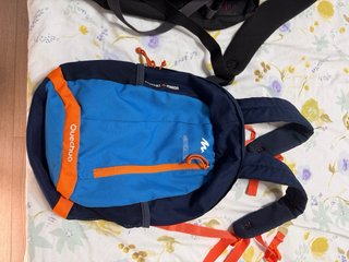 Lote 5 mochilas: azul, verde, negro, multicolor