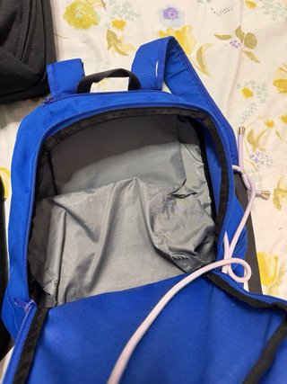 Lote 5 mochilas: azul, verde, negro, multicolor