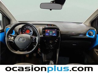 Toyota Aygo 1.0 70 x-play 53 kW (72 CV)
