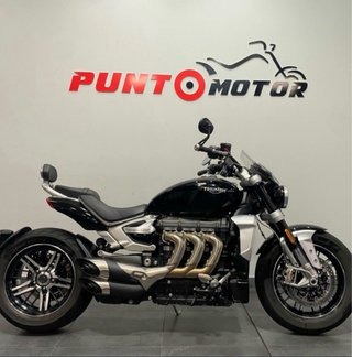 Triumph Rocket 3 GT Negra y Plateada
