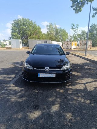 Volkswagen Golf Sport 1.6 TDI 105 CV R-Line DSG
