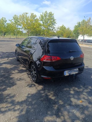 Volkswagen Golf Sport 1.6 TDI 105 CV R-Line DSG