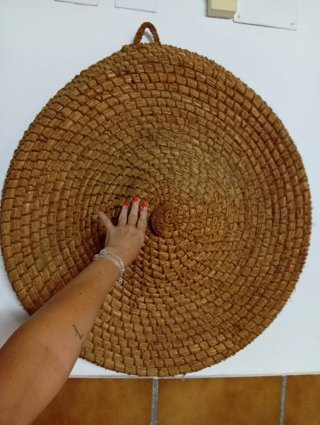 Capacho o cofín de esparto tradicional
