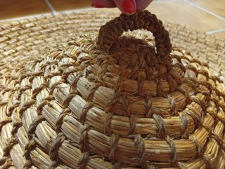 Capacho o cofín de esparto tradicional