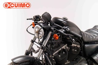 HARLEY DAVIDSON SPORTSTER 883