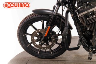 HARLEY DAVIDSON SPORTSTER 883