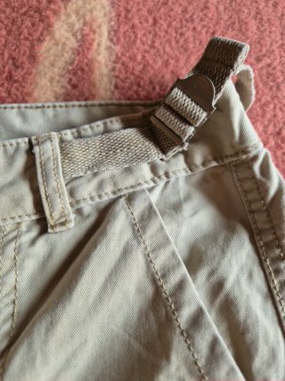Pantalón cargo Stradivarius