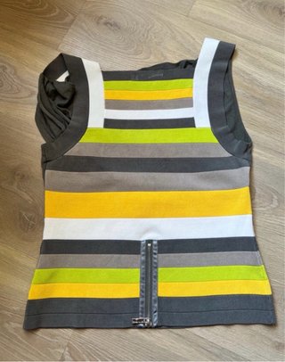 Top Karen Millen Talla S Rayas