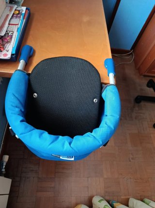 Trona de mesa azul