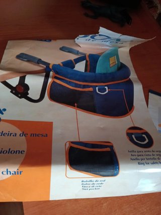 Trona de mesa azul