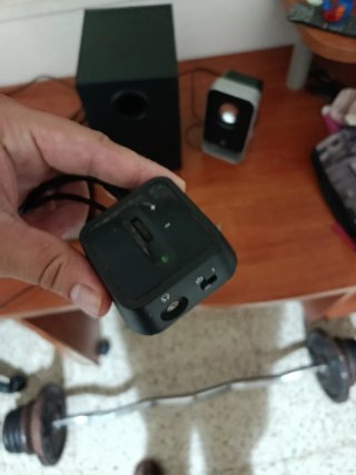 Altavoces Logitech LS21 con Subwoofer.
