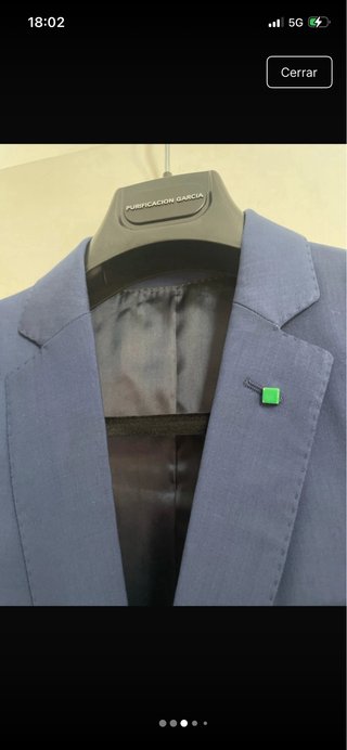 Traje Purificación García azul hombre