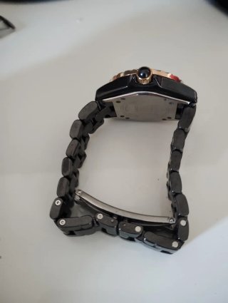 Reloj Chanel Mujer Negro y Dorado