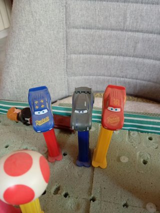 Dispensadores Caramelos Pez V