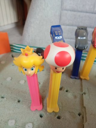 Dispensadores Caramelos Pez V
