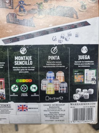 Warhammer 40K Caja Inicio Space Marines y Orkos