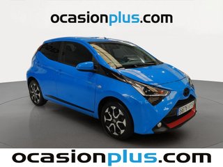 Toyota Aygo 1.0 70 x-play 53 kW (72 CV)