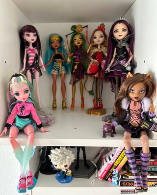 Vendo monster high y ever after high