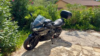 Kawasaki ER6F 2012 // vendo o cambio por coche