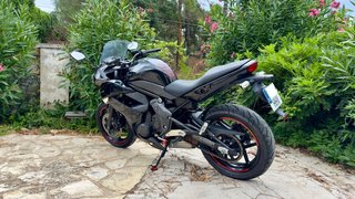 Kawasaki ER6F 2012 // vendo o cambio por coche