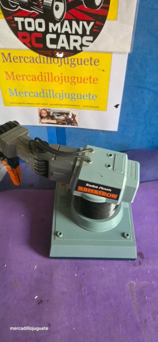 FUNCIONA Shack Armatron Robot