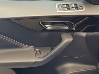 Jaguar F-Pace 2018