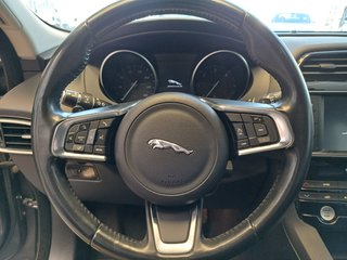 Jaguar F-Pace 2018