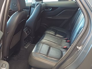 Jaguar F-Pace 2018