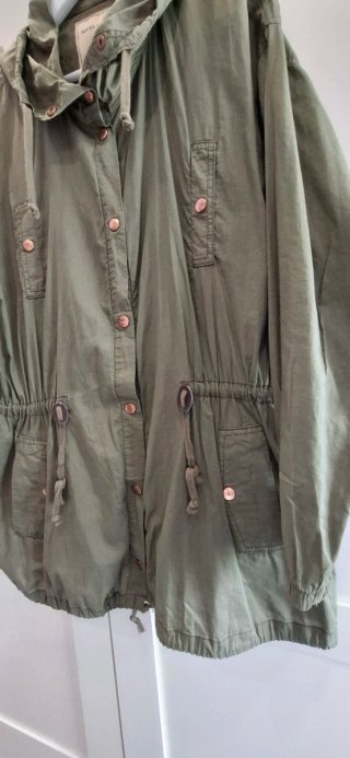 Parka Suite Blanco Verde Talla M