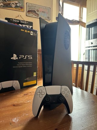 Playstation 5 Digital Negra + Auriculares Pulse 3D