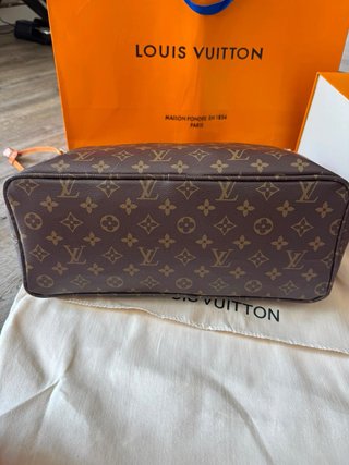 Bolso ESTILO Louis Vuitton modelo Neverfull