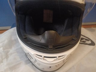 Casco HJC Infantil blanco con notas musicales