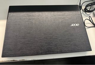 Portátil Acer 17 Negro