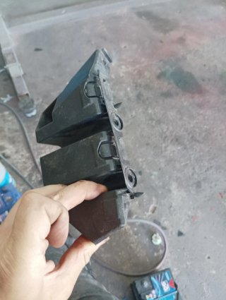 Soporte parachoques Seat Leon 5F