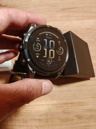 Garmin Fenix 8 47mm Zafiro Titanio