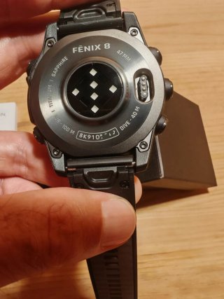 Garmin Fenix 8 47mm Zafiro Titanio