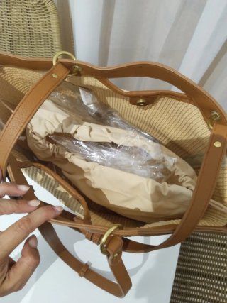 Bolso de paja y piel nuevo