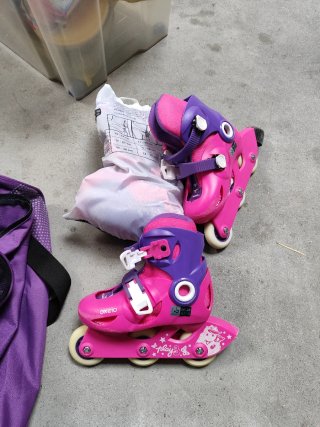 Patines Oxelo Play 3 Talla 26-28 Rosa