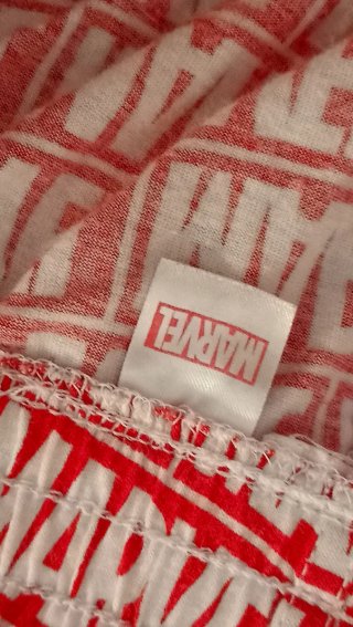 Pijama Marvel Camiseta y Pantalón Corto