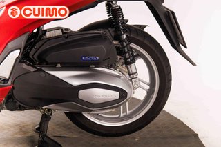 HONDA SCOOPY SH 350 I