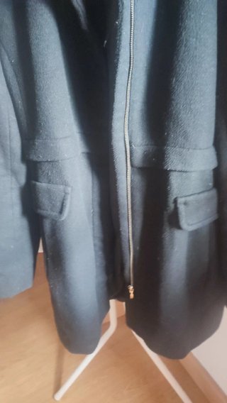 Abrigo paño negro Stradivarius Talla L
