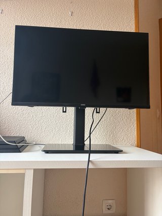 Televisor CHIQ Negro 32 pulgadas smart TV