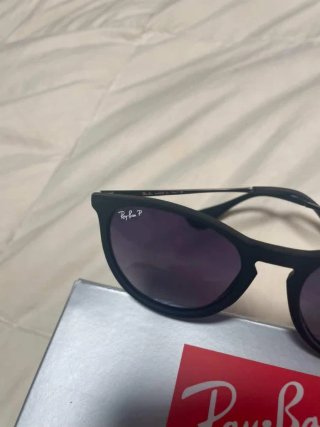 Ray-Ban Erika negras polarizadas