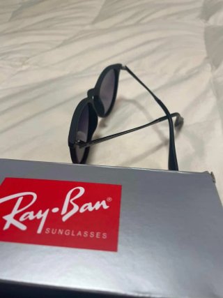 Ray-Ban Erika negras polarizadas