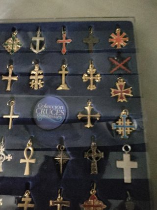 Colección Cruces Universales ABC