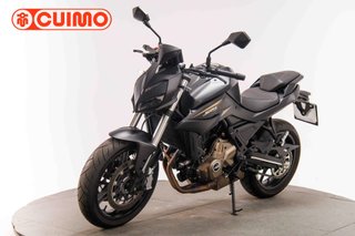 QJ MOTOR SRK 700