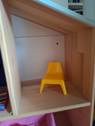 Casita de muñecas Ikea con muebles