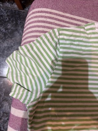 Camiseta Mango Rayas Verdes y Blancas Talla M