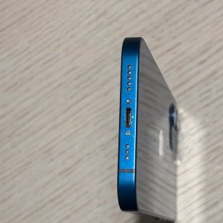 iPhone 12 64GB Azul