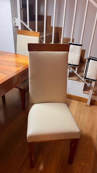Mesa extensible madera con 4 sillas